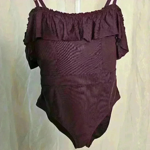 Bleu Rod Beattie Deep Purple Swimsuit - Size Medium, with Ruffled Top - Picture 1 of 2